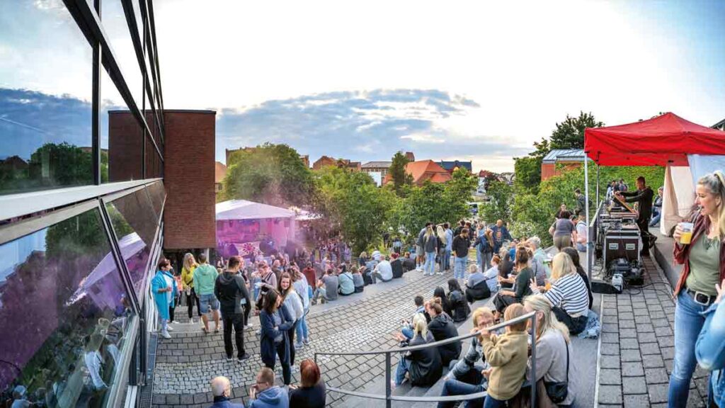 Spaß an zwei Bühnen und noch viel mehr: Vom 16. bis 18. Mai ist in Parchim Stadtfest.