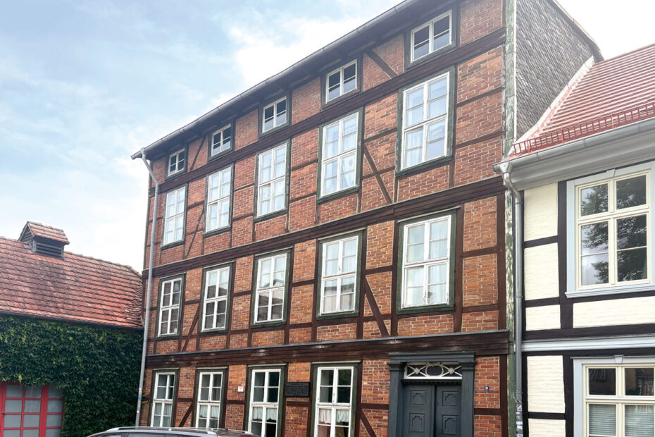 Mecklenburger Fassade - Schweriner Lindenstraße 9