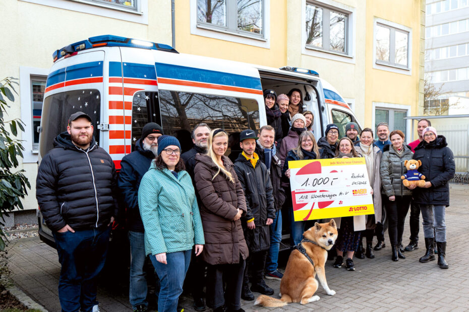 Lotto MV spenden für den ASB-Wünschewagen