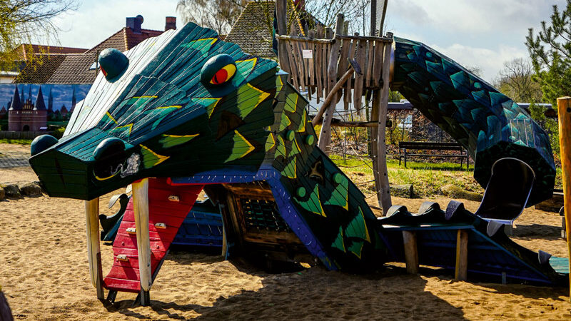 Multifunktionsgebäude im Minimare