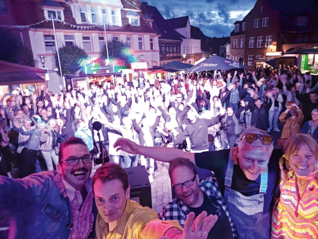 Christian-Steiffen-Coverband „Arbeiter der Liebe“ - Gadebuscher Münzfest