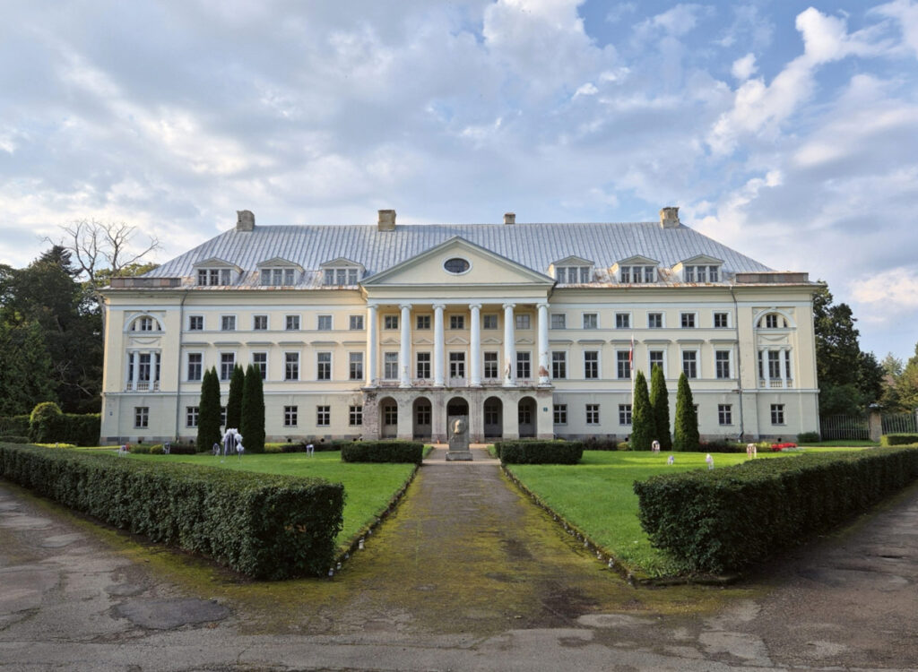 Schloss Katzdangen in Lettland