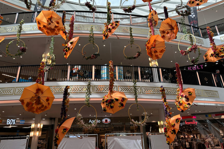 MAG: Herbstdeko in der Luft
